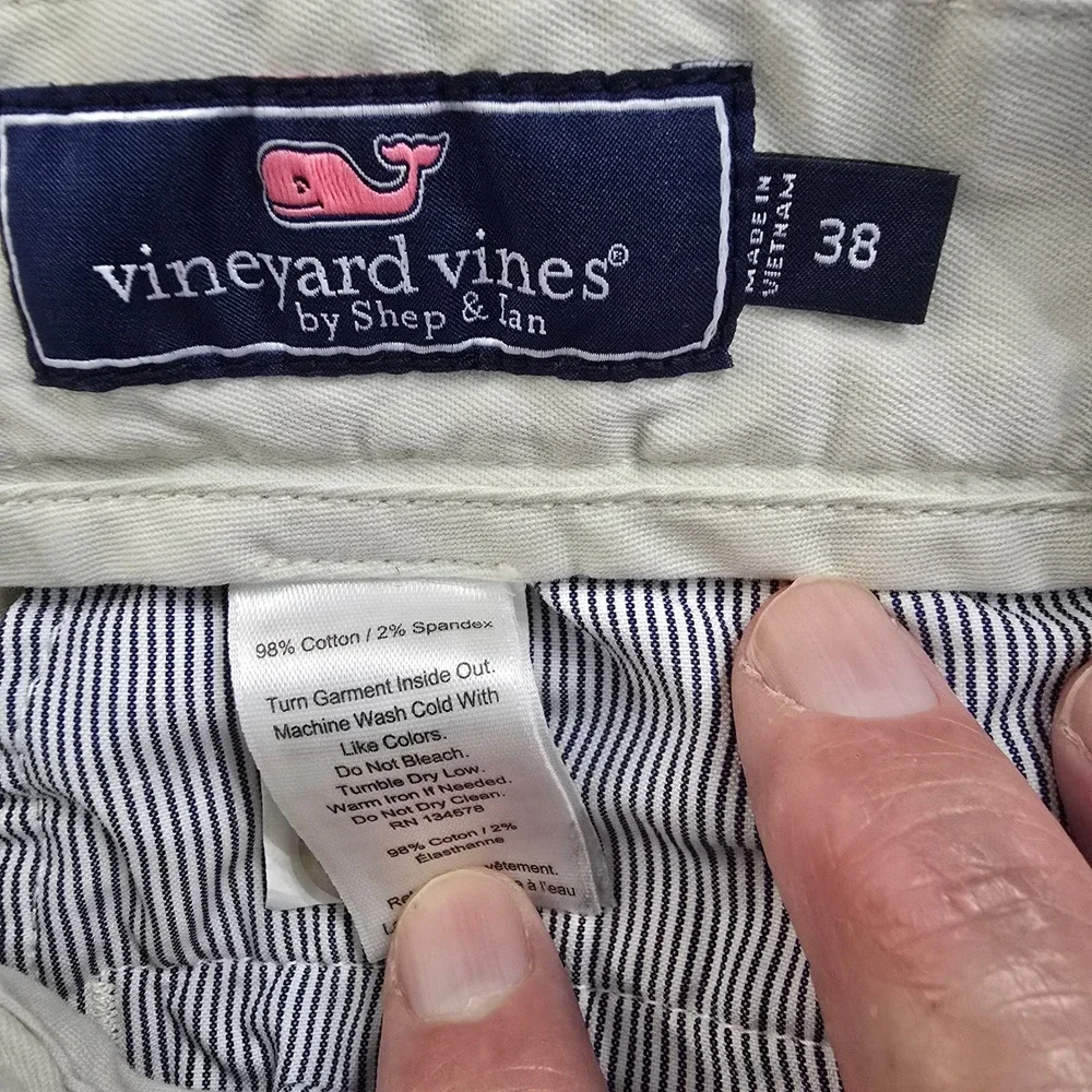 Vineyard Vines classic men